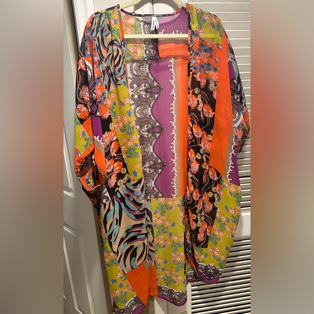 Live 4  Truth, Orange Multicolor Kimono Top NWT